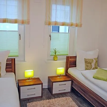 Poseidon Mit Balkon, Strandnah Und Zentral * Binz