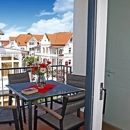 Poseidon Mit Balkon, Strandnah Und Zentral * Binz