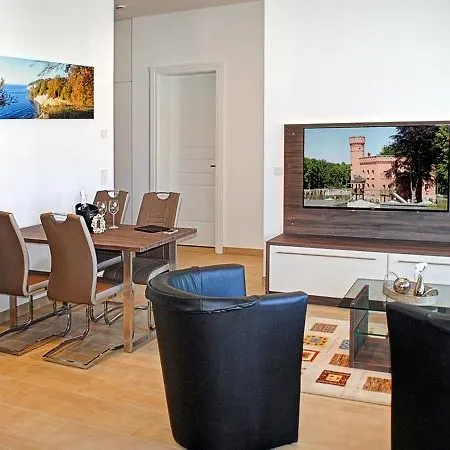 Lägenhet Poseidon Mit Balkon, Strandnah Und Zentral Binz