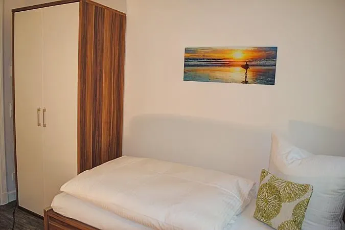 Apartment Poseidon Mit Balkon, Strandnah Und Zentral