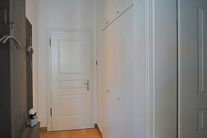 公寓 Poseidon Mit Balkon, Strandnah Und Zentral 宾茨