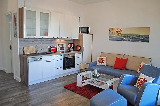 Poseidon Mit Balkon, Strandnah Und Zentral 宾茨